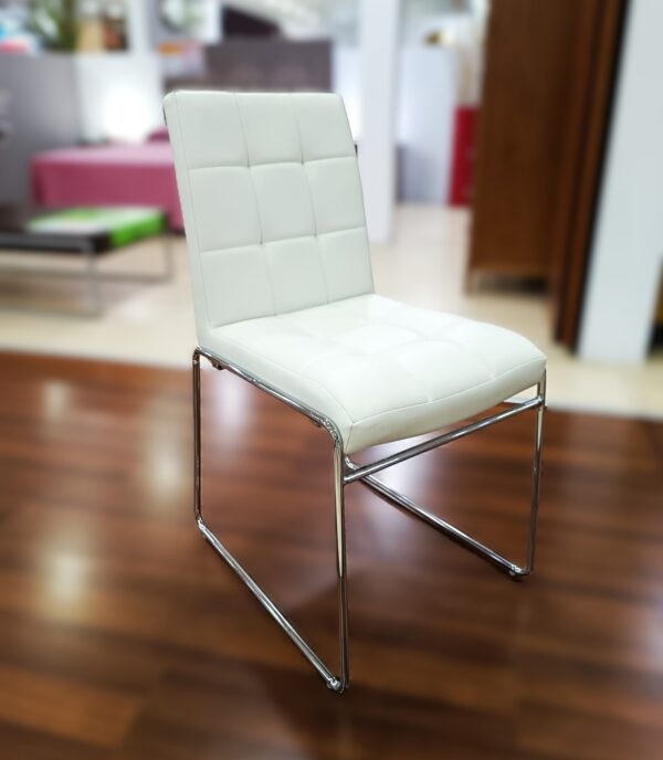 SILLA COMEDOR TAPIZADA BLANCA