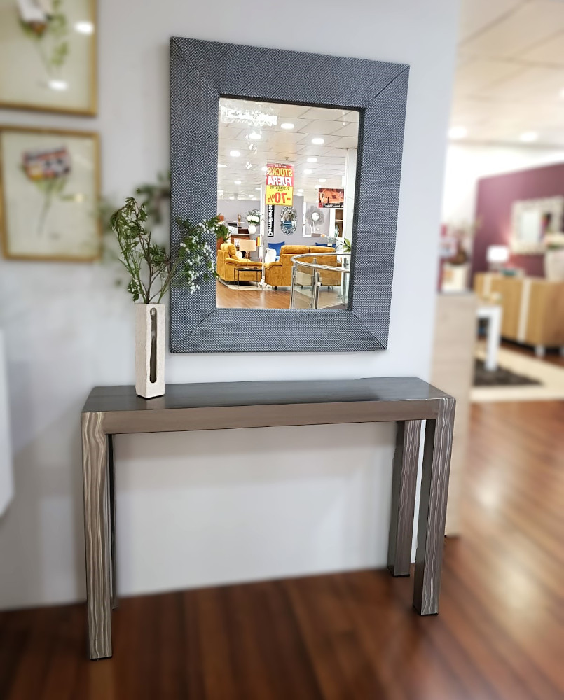 COJUNTO DE CONSOLA DE ACERO Y ESPEJO DE DISEÑO EXCLUSIVO
